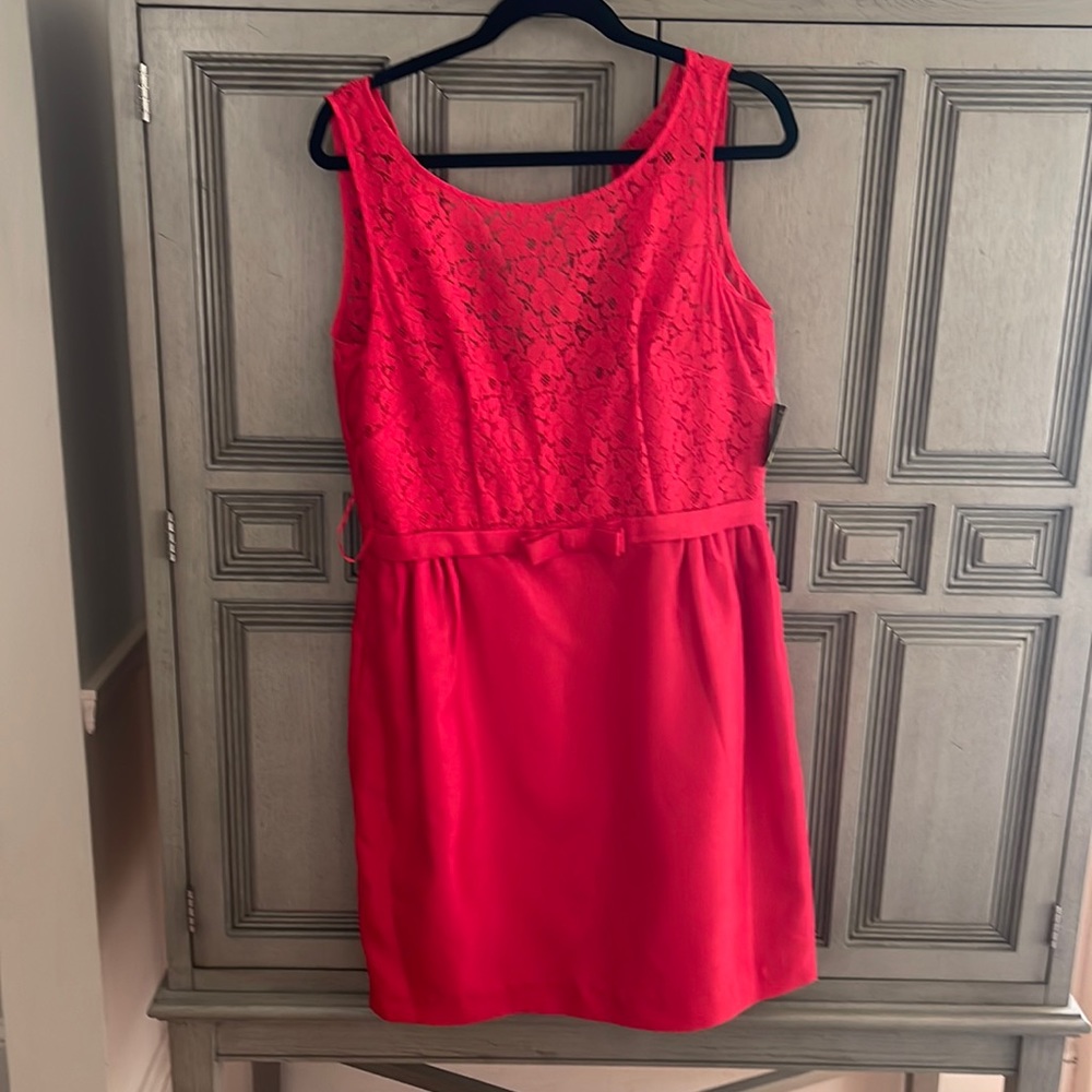 NWT Taylor dress red. Size 14